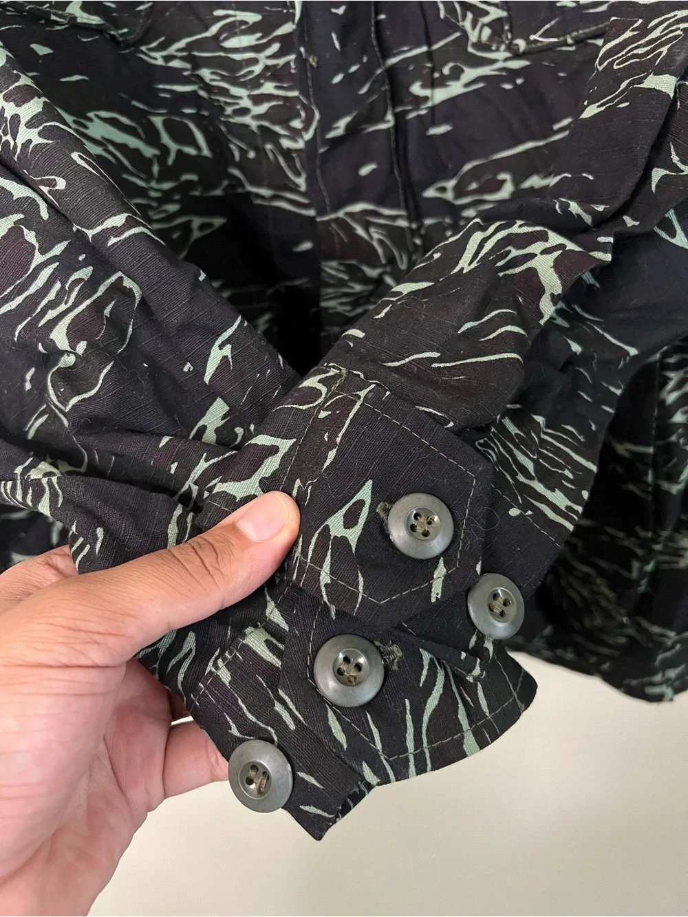 Vintage 80s Post Vietnam War Royal Thai Army "Shadow Tiger" Stripe Camo Shirt L - Picture 8 of 12